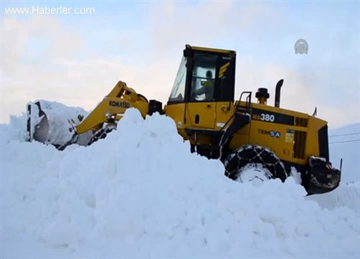 Kayak merkezinin yolu ulaşıma açıldı -