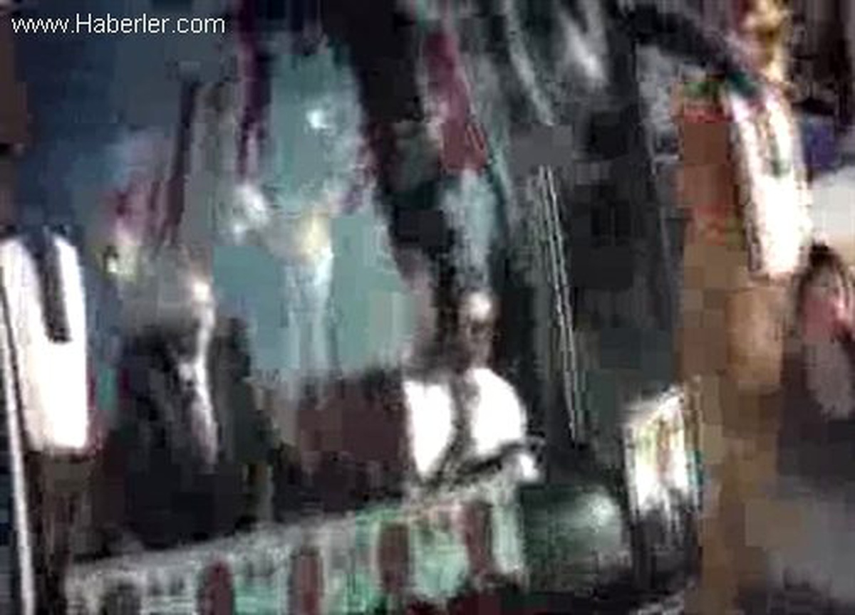 MHP\' Li Oktay Vural, Elektirik Kesintilerine Karşı Ampulün Fişini Çekin