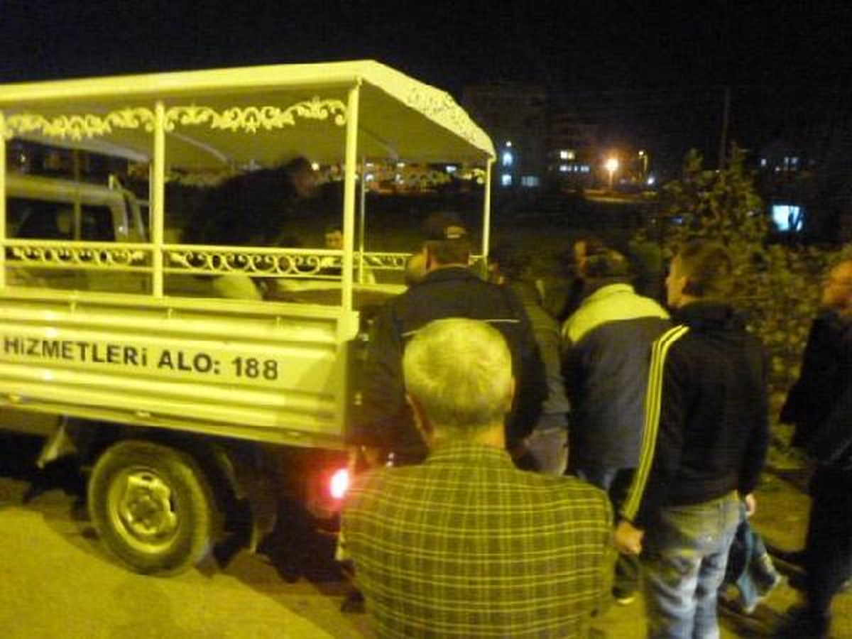 Otomobilin Çarptığı Öğretmen Olay Yerinde Öldü