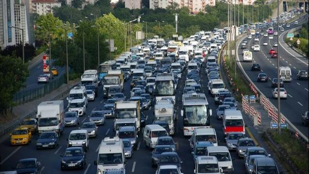 Trafikte En Çok Kaza 17.00-18.00 Arasında Yaşanıyor