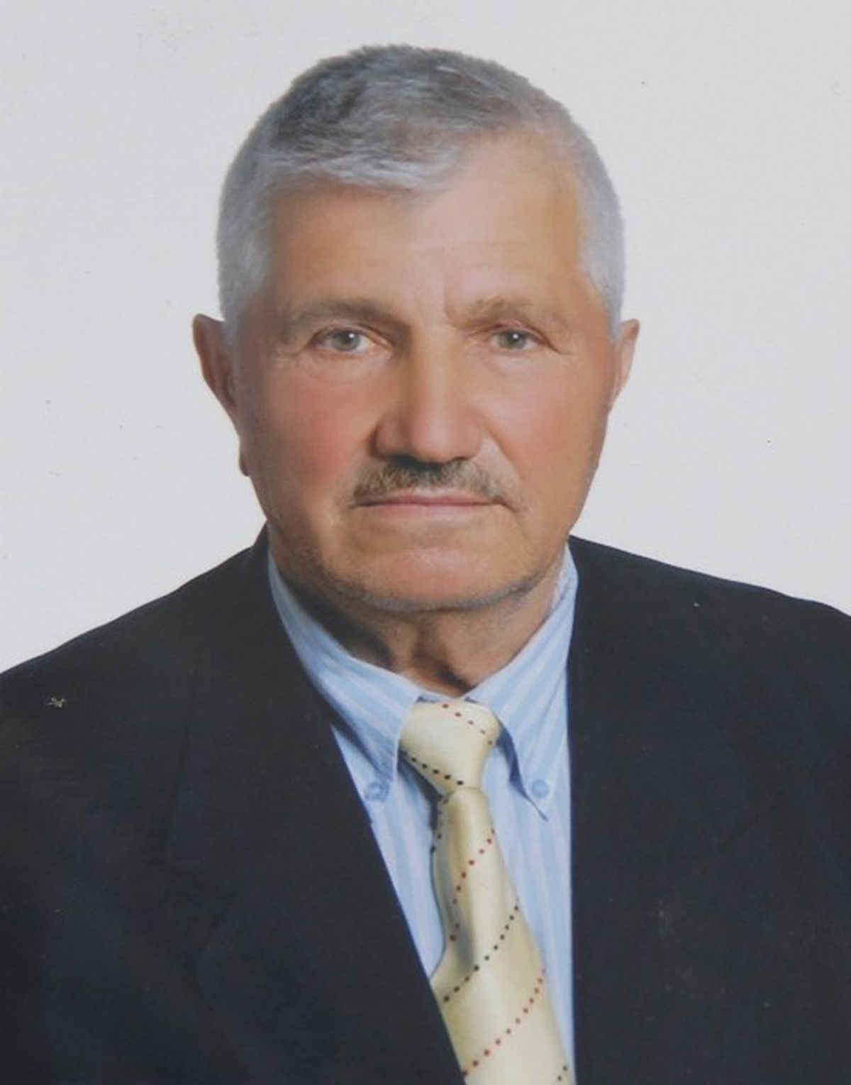 Yaşlı Adam Evinin Merdivenlerinde Ölü Bulundu