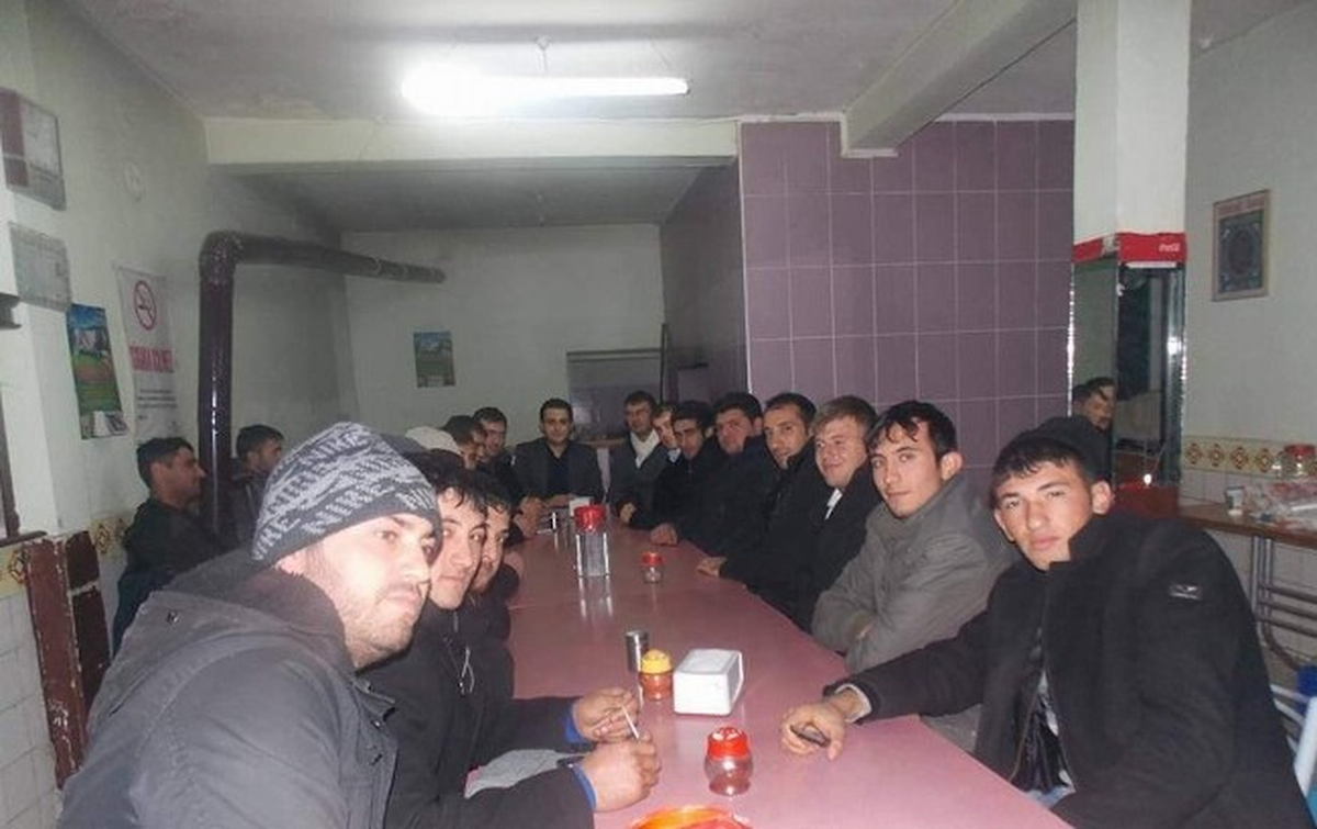 Ak Gençlik\'ten İhsaniye Ziyareti