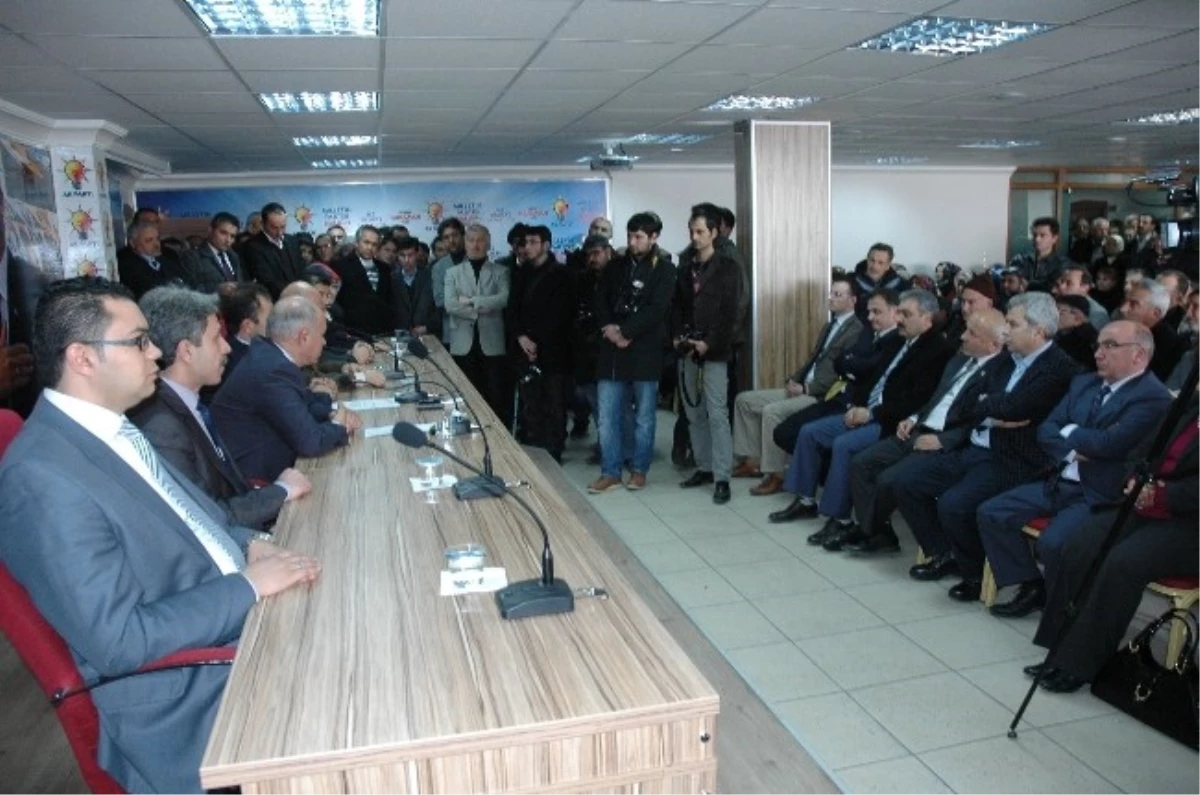 Ak Parti, Karaman Belediye Başkan Adayını Tanıttı