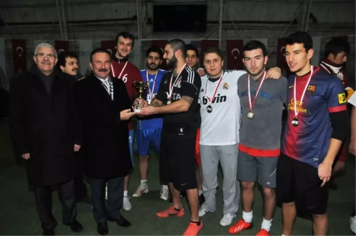 Ateş Çemberi Futbol Turnuvası Sona Erdi