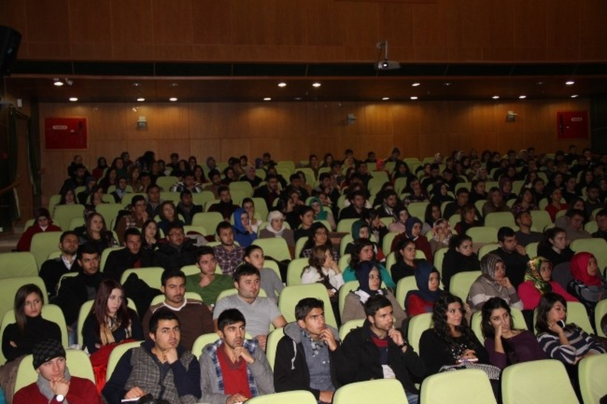 Bayburt Üniversitesi Girişimcilik Etkinliği Düzenledi