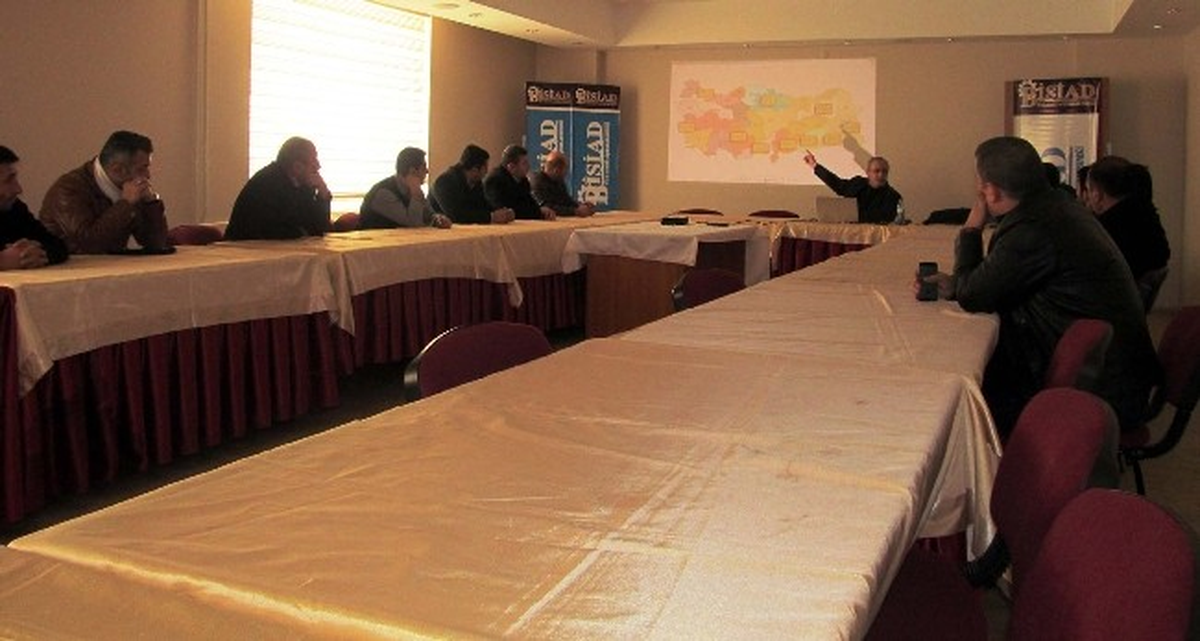 Bisiad\'tan Bitlisli İşadamlarına Seminer