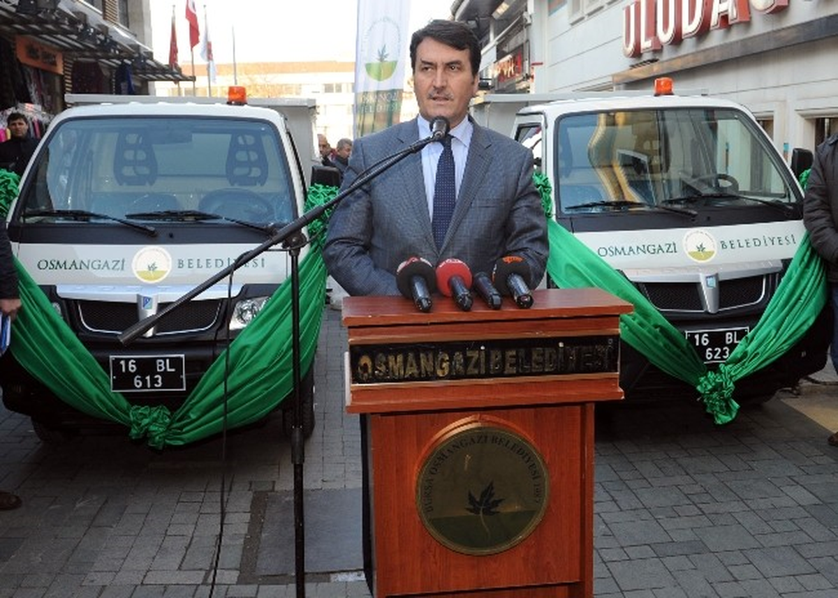 Çarşının Çöplerini Çevreci Araçlar Toplayacak