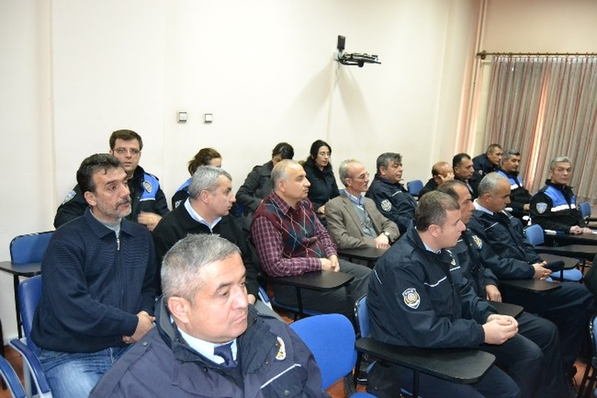 Emniyet Personeline, Engelliler ile İletişim Anlatıldı