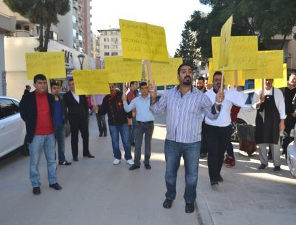 Adana\'da Esnaftan Otopark Tepkisi