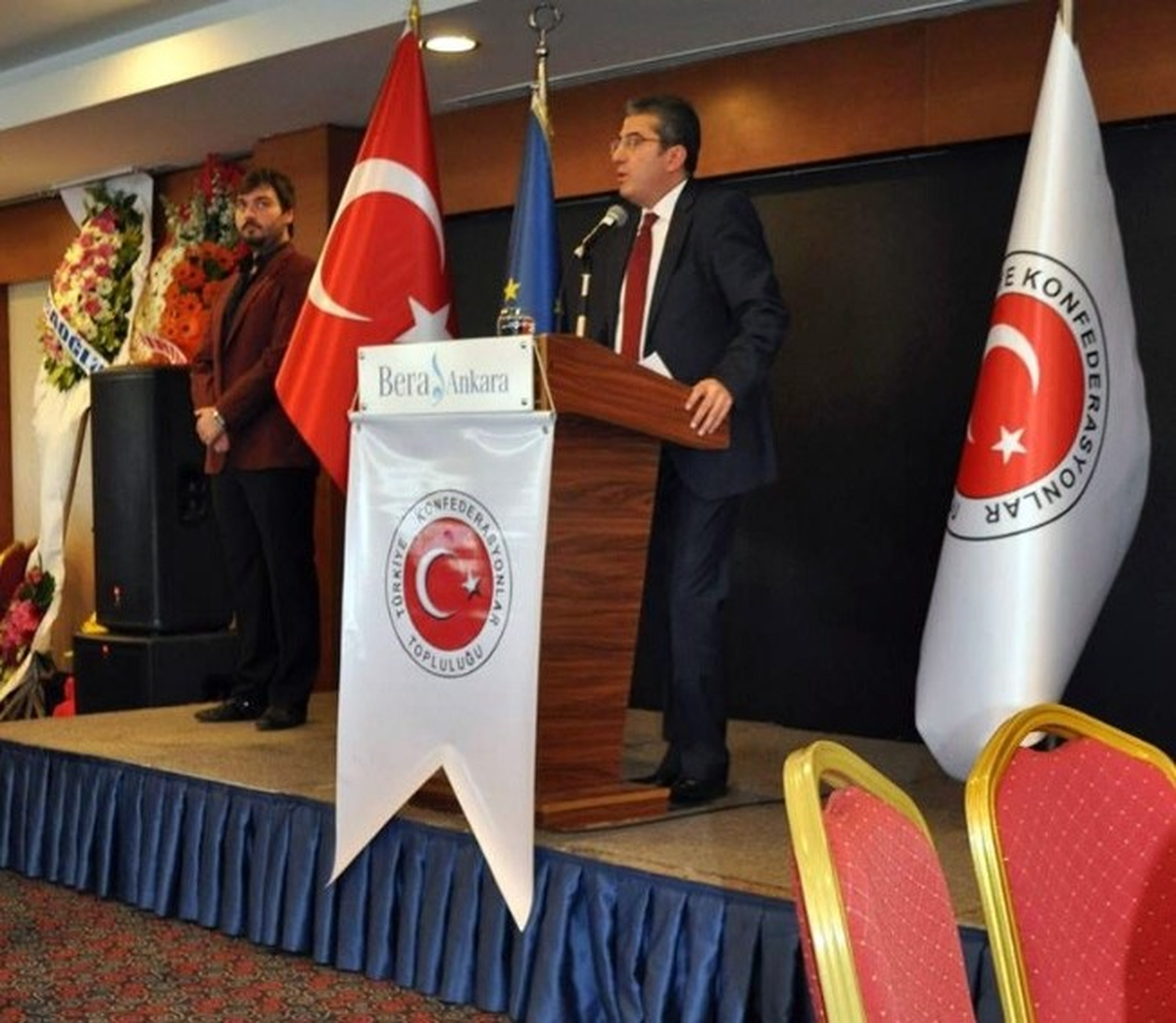 Gökhan Günaydın: "Sivil Toplum Kuruluşları Bağımsız Olmalıdır"