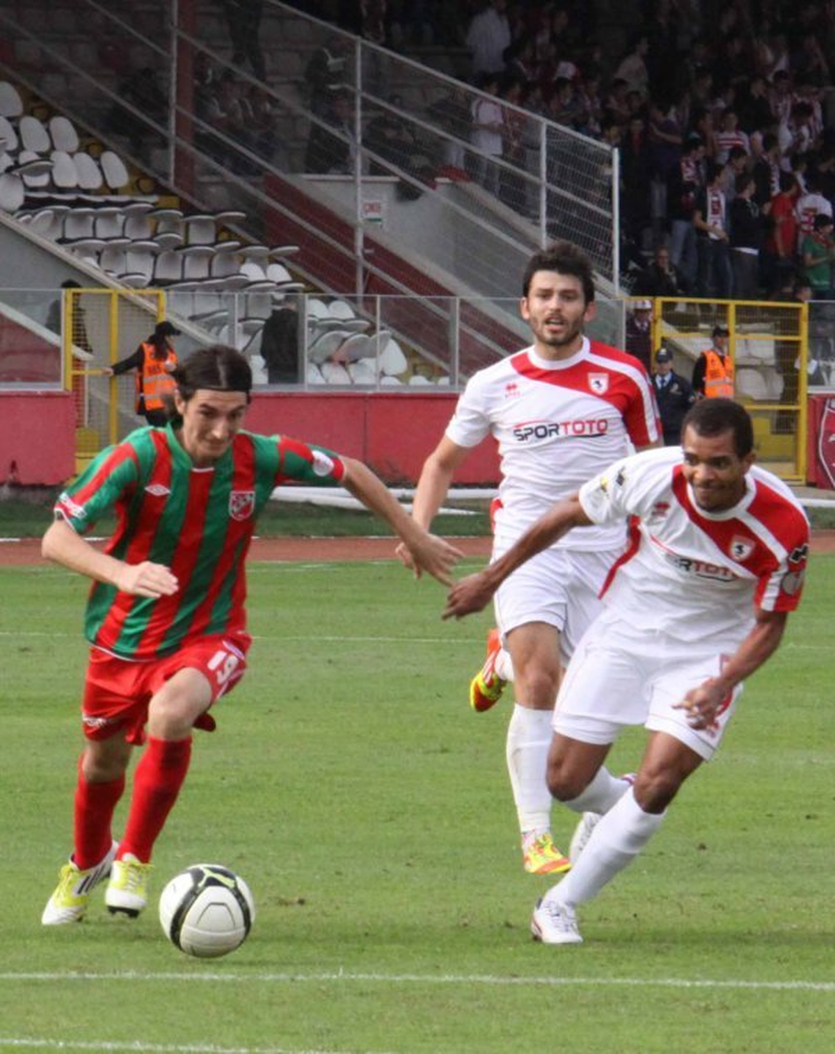 İzmir\'de Gülen Taraf Samsunspor Oldu
