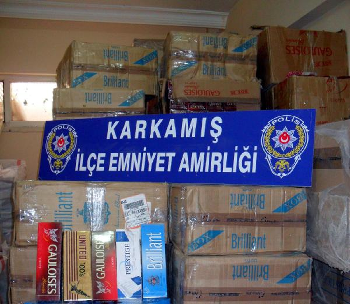 Karkamış\'ta 15 Bin Paket Kaçak Sigaraya 1 Tutuklama