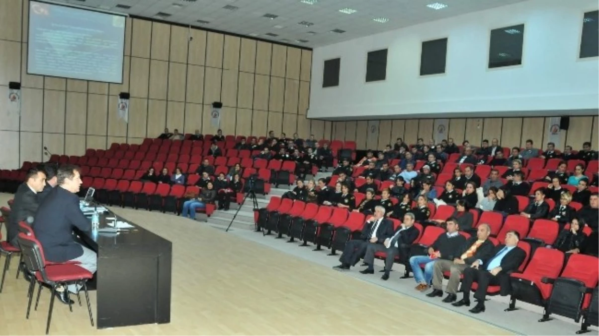 Muratpaşa Belediyesi Güvenlik Görevlilerine Eğitim Semineri