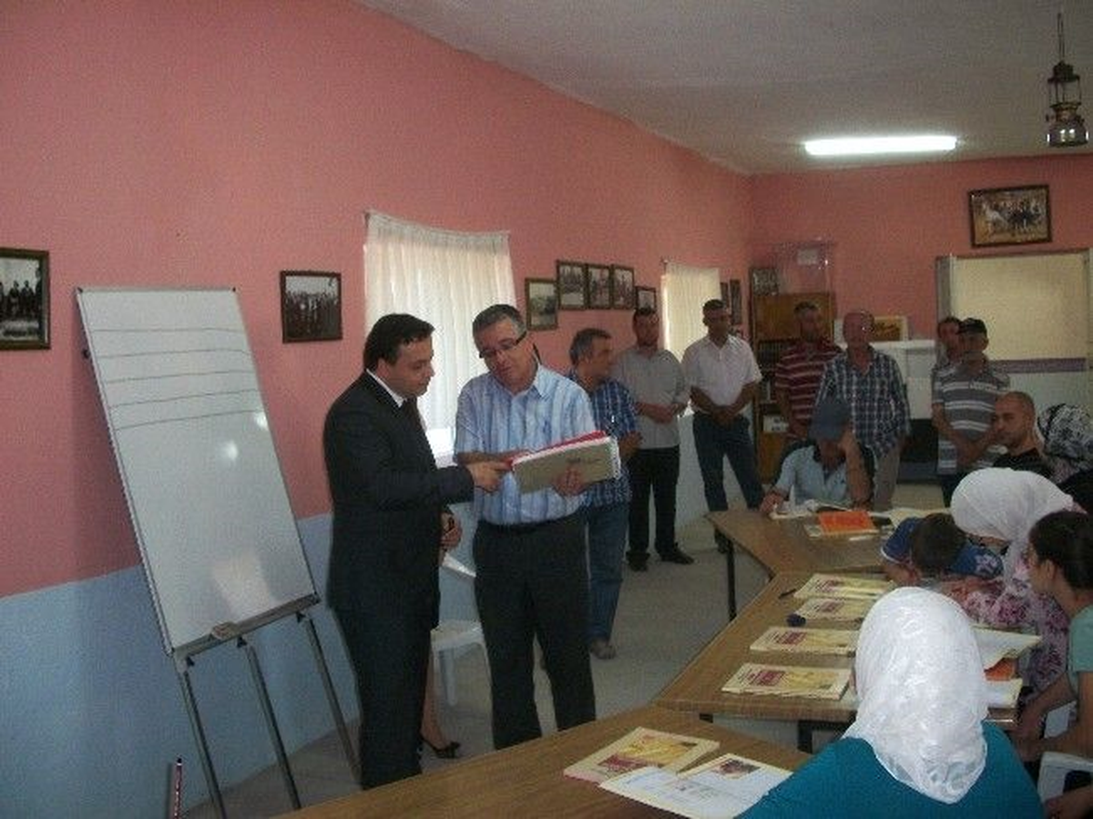 Pınarhisar\'da Okuma Yazma Kursu Açıldı