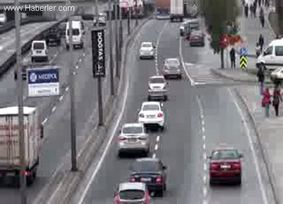 Polisin Adım Adım Takibi ve Operasyonu Kamerada