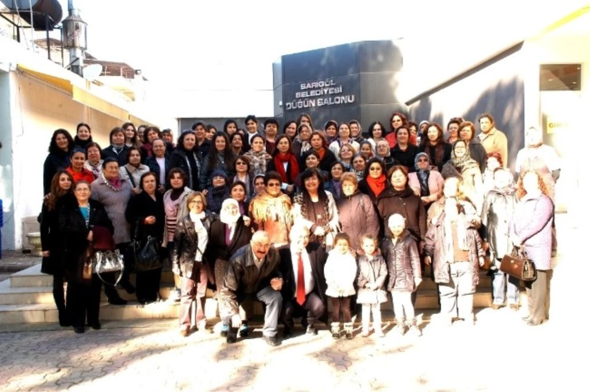 Sarıgöl CHP Belediye Başkan Adayı Özkan, Bayanlarla Kahvaltıda Buluştu.