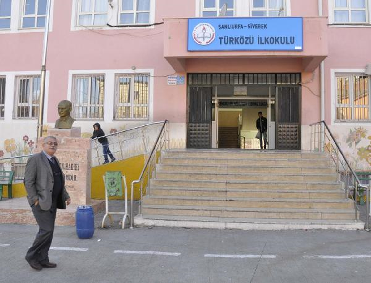 Siverek\'te Ortaokul Öğrencisi İntihar Etti