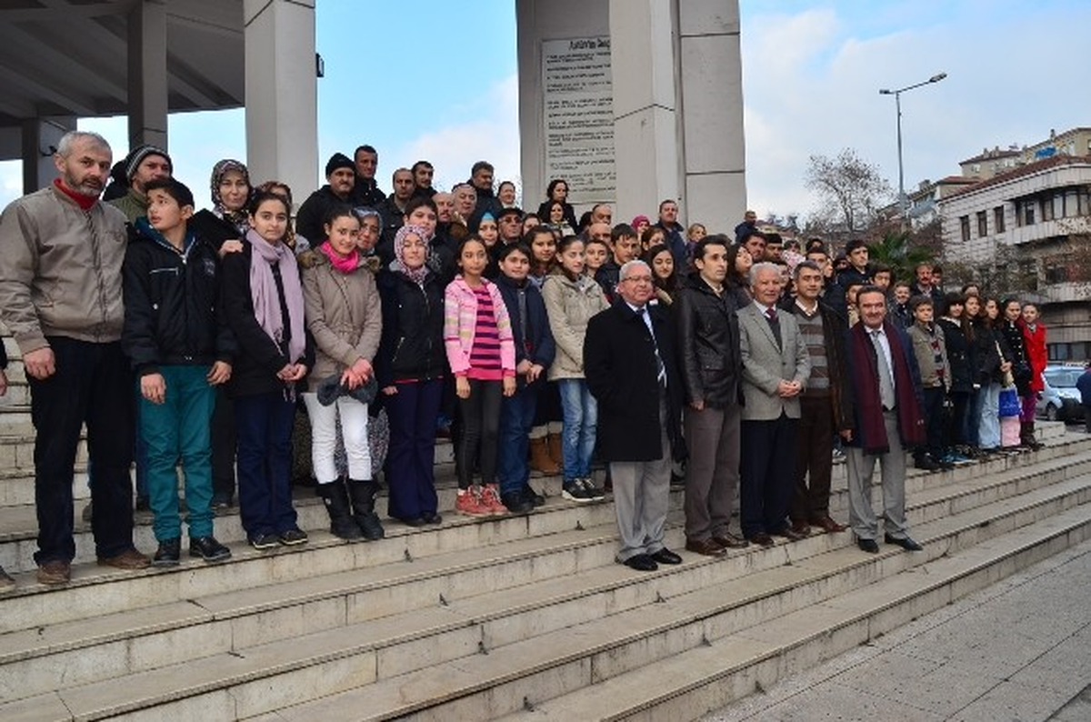 Zonguldaklı Öğrencilere Çanakkale Gezisi