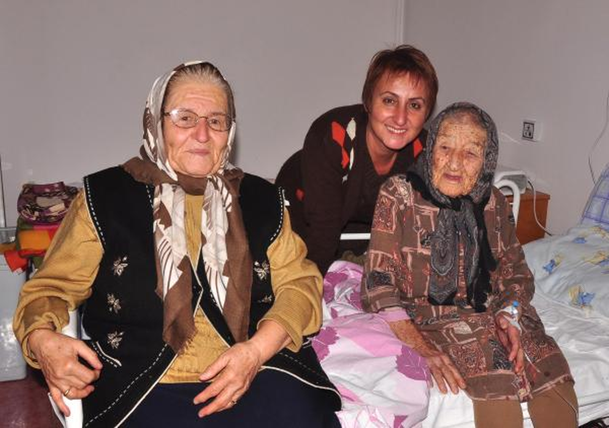 106 Yaşında Gripten Hastanelik Oldu