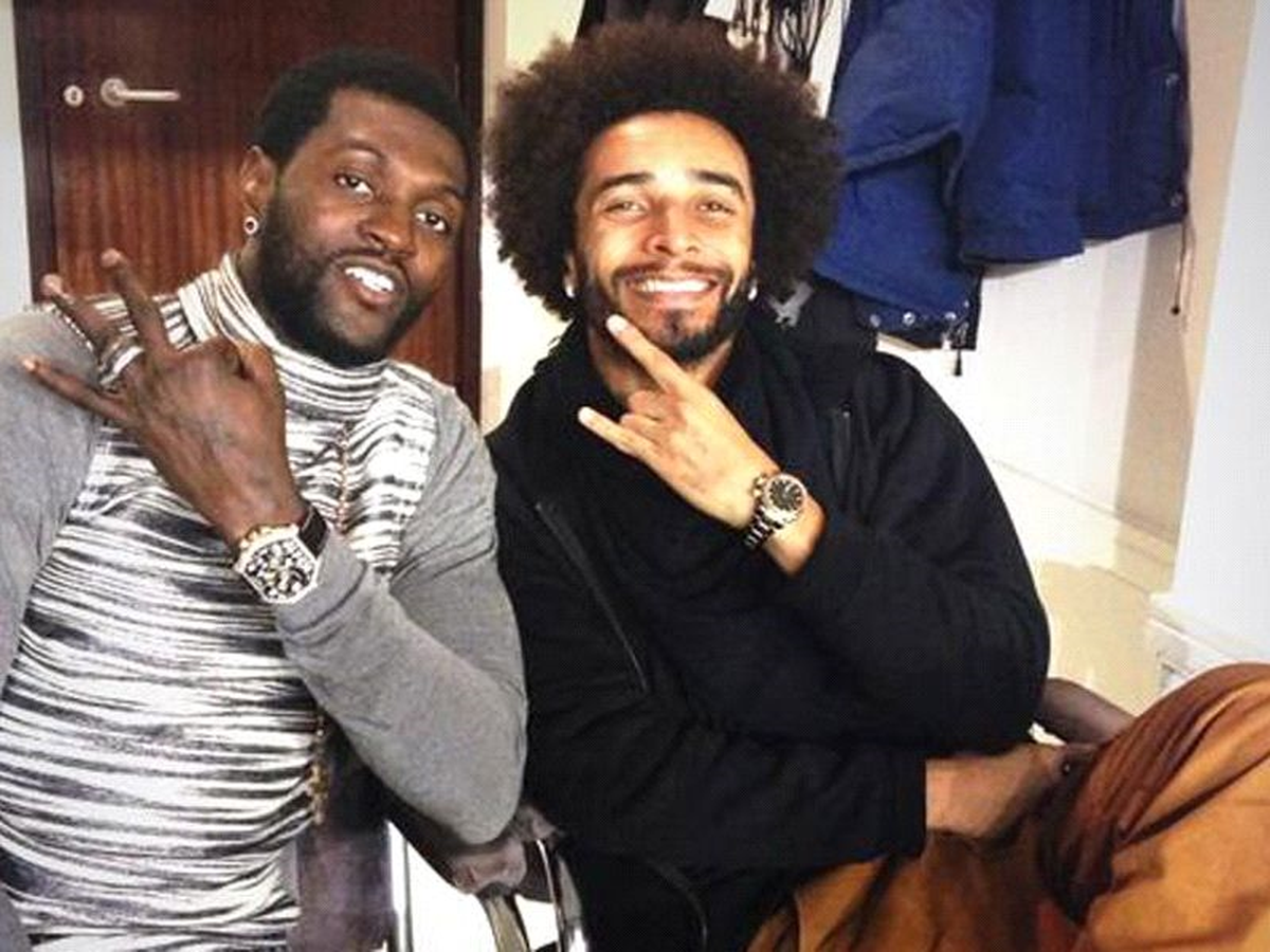 Adebayor, Twitter\'daki Fotoğraf Nedeniyle Özür Diledi