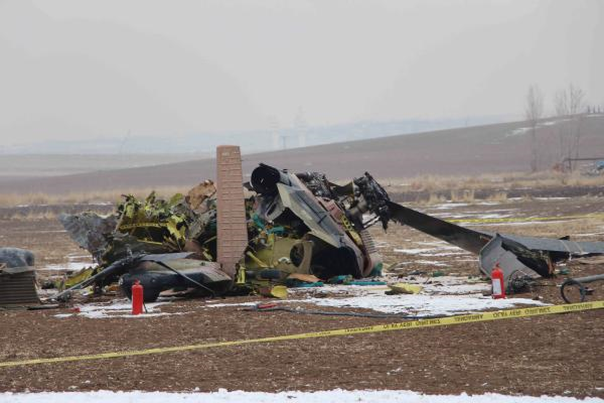 Ankara\'da Askeri Helikopter Düştü (4)