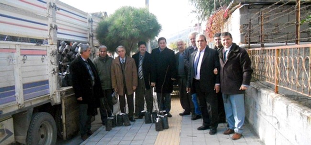 \'Aydın Badem Açacak\' Proje Fidanları Dikiliyor