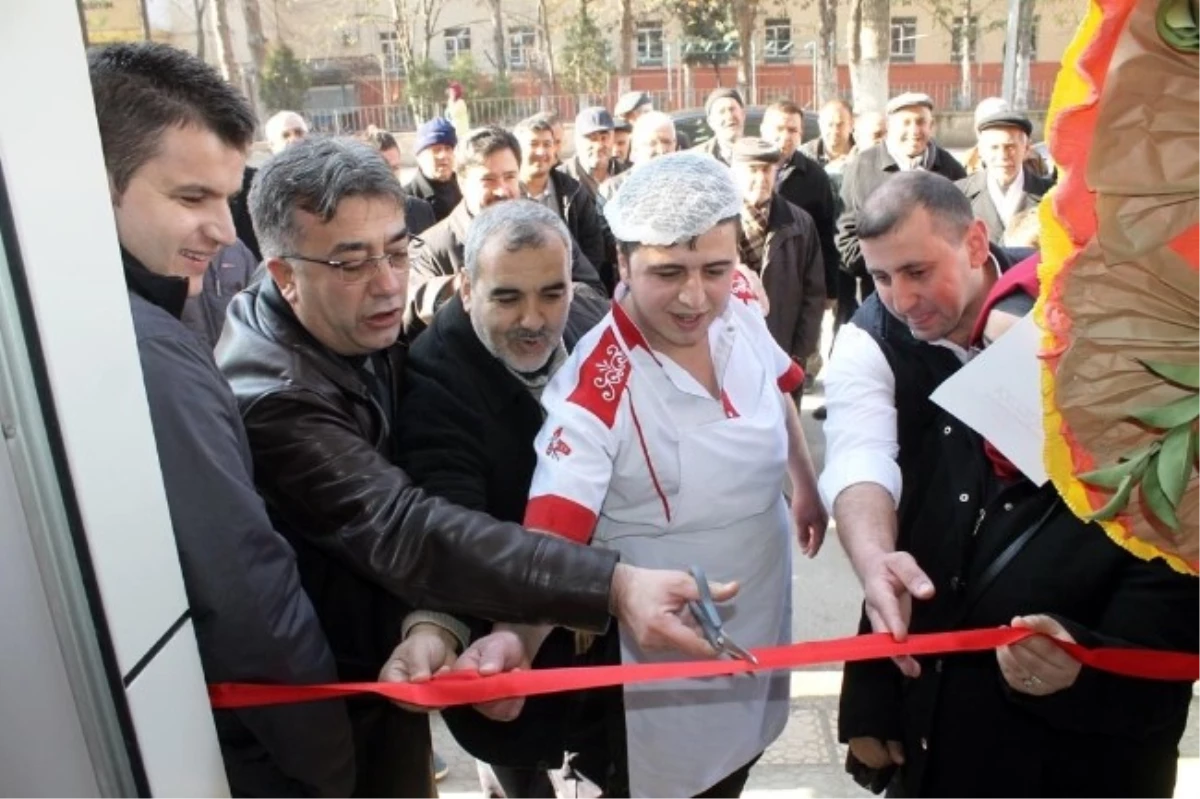 Başkan Cingil İş Yeri Açılışına Katıldı