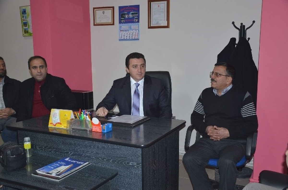 Başkan Vekili Bakıcı Dolmuşçular Derneği\'ni Ziyaret Etti