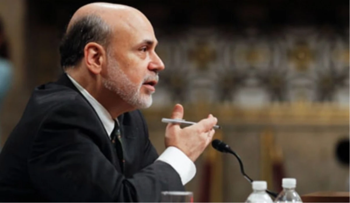 Bernanke\'den Daha Şeffaf ve Etkin Fed Mesajı