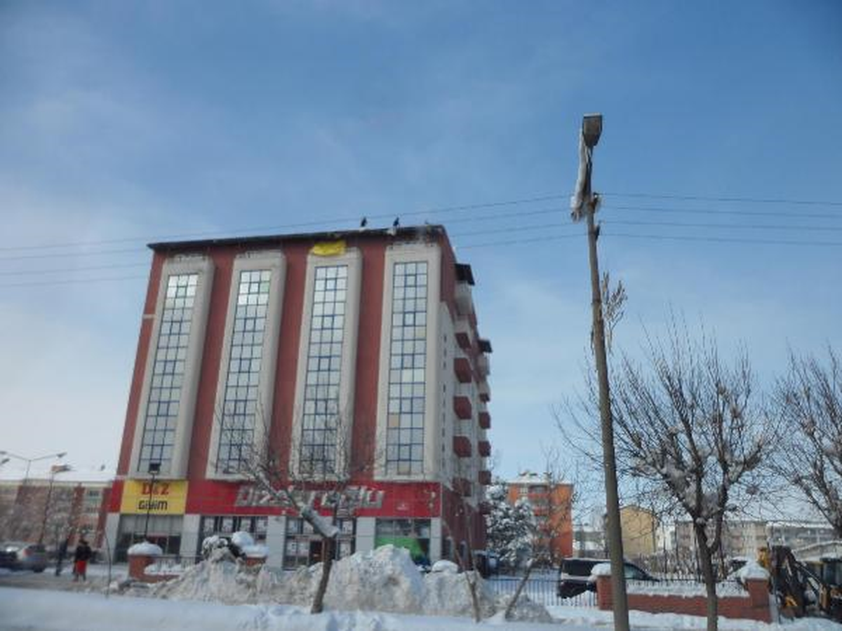 Çatı Temizleme Sezonu Açıldı
