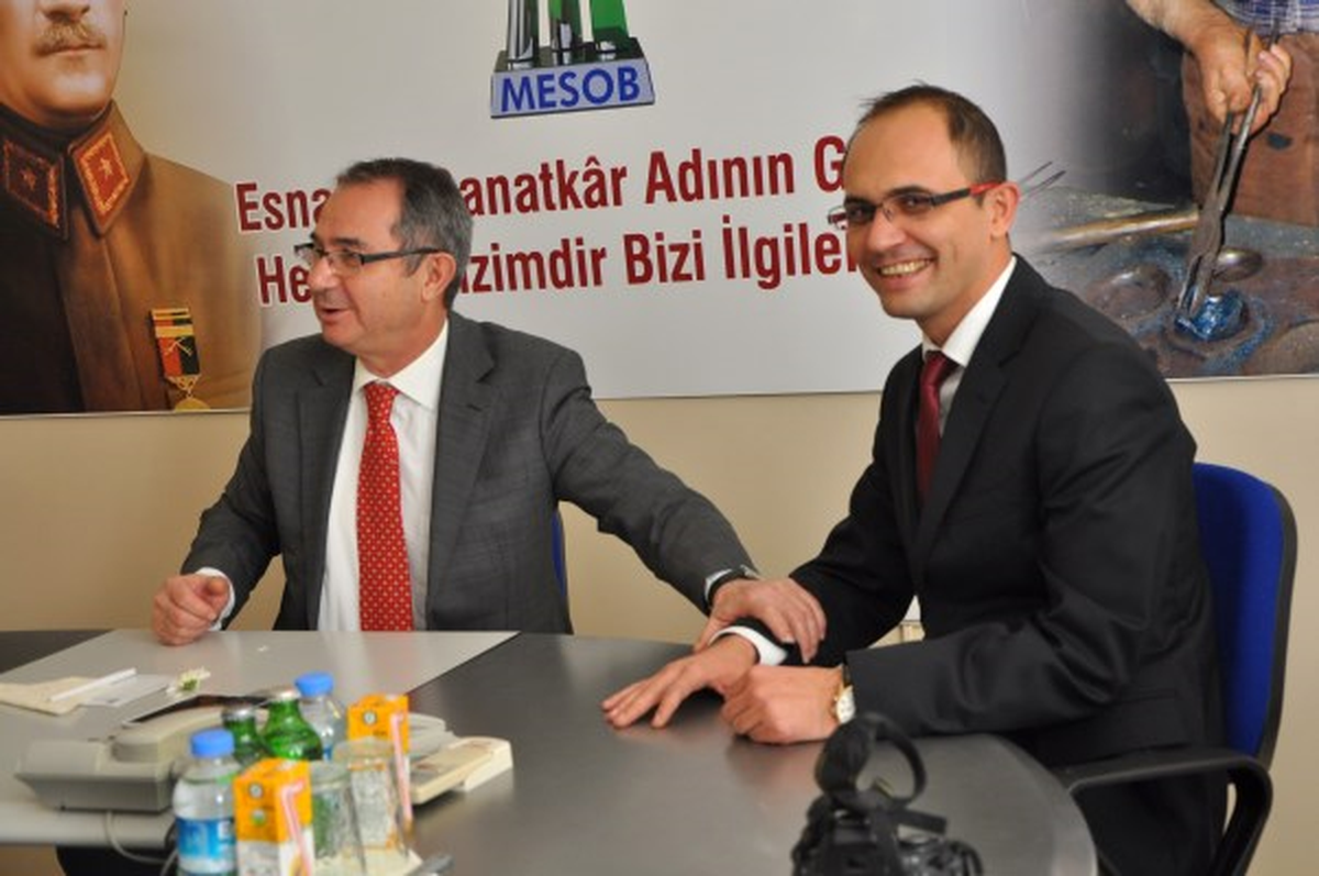 Cem Çöllü "Esnafımızın Yanında Olmaya Devam Edeceğiz"