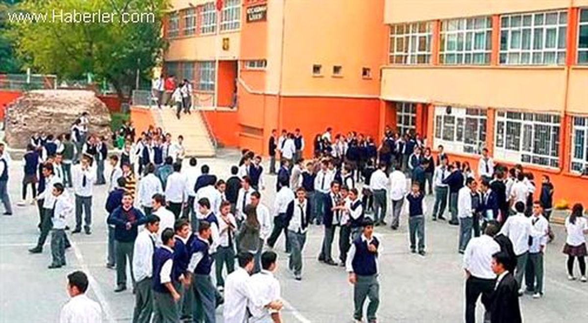 Devamsızlık Artıyor, Lisede 1. Sınıf Alarmı