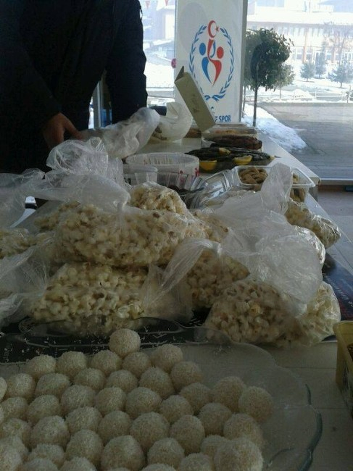 Düzce Gençlik Merkezinden Anlamlı Kermes