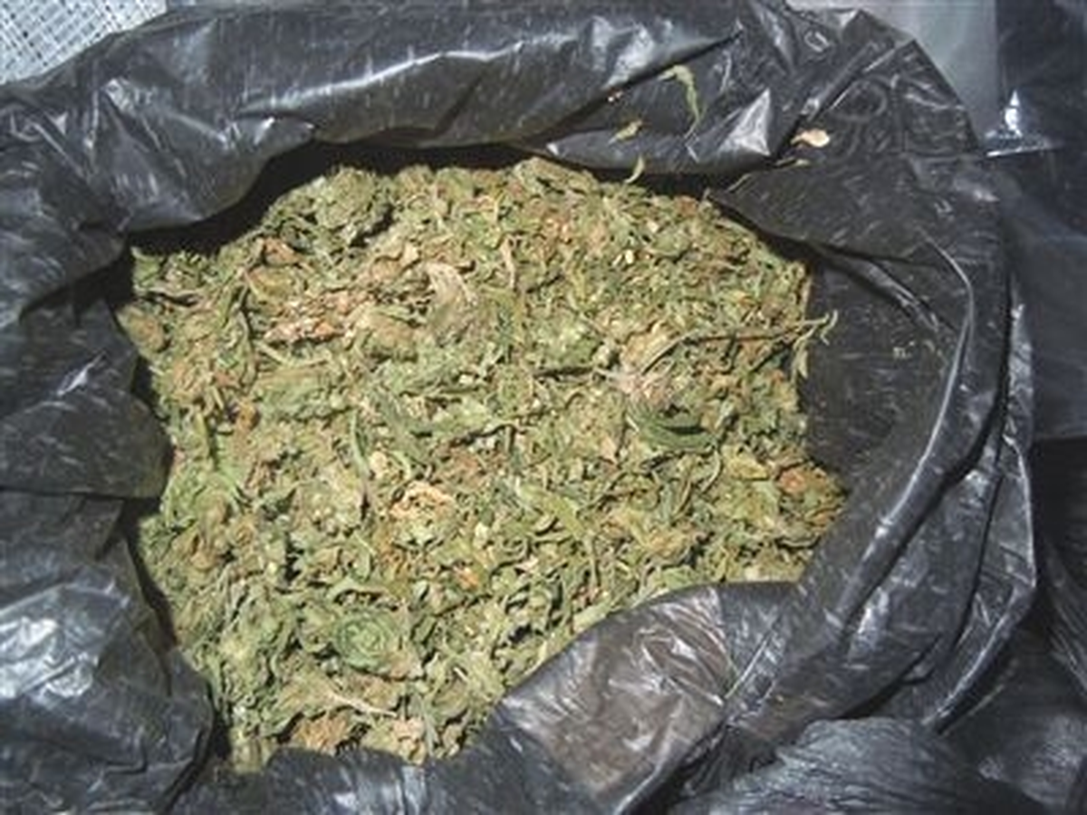 Elazığ\'da 6 Kilo 823 Gram Esrar Ele Geçirildi