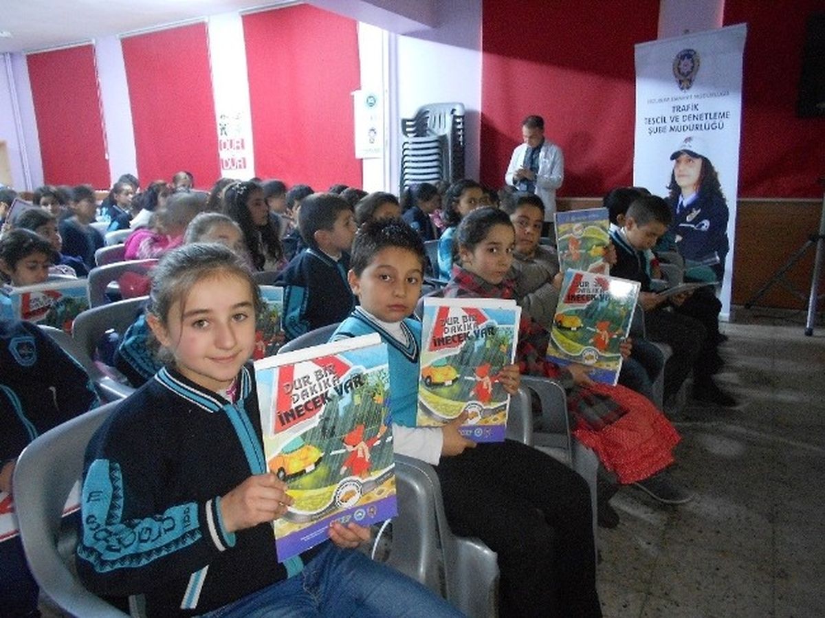 Erzurum Trafik Tescil ve Denetleme Şube Müdürlüğü Öğrencilere Çogep Kapsamında Temin Edilen...