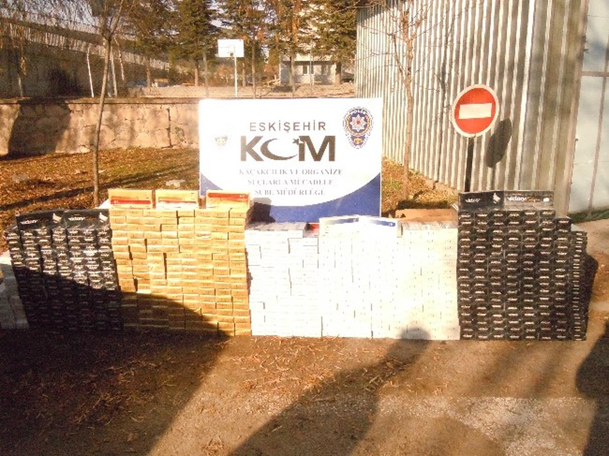 Eskişehir\'de Kaçak Sigara Operasyonu