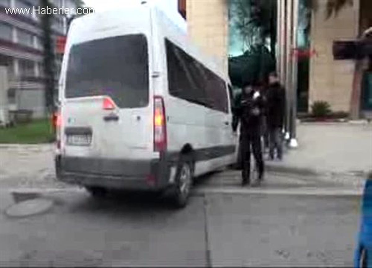 Fatih Belediyesindeki Polis Araması Sona Erdi