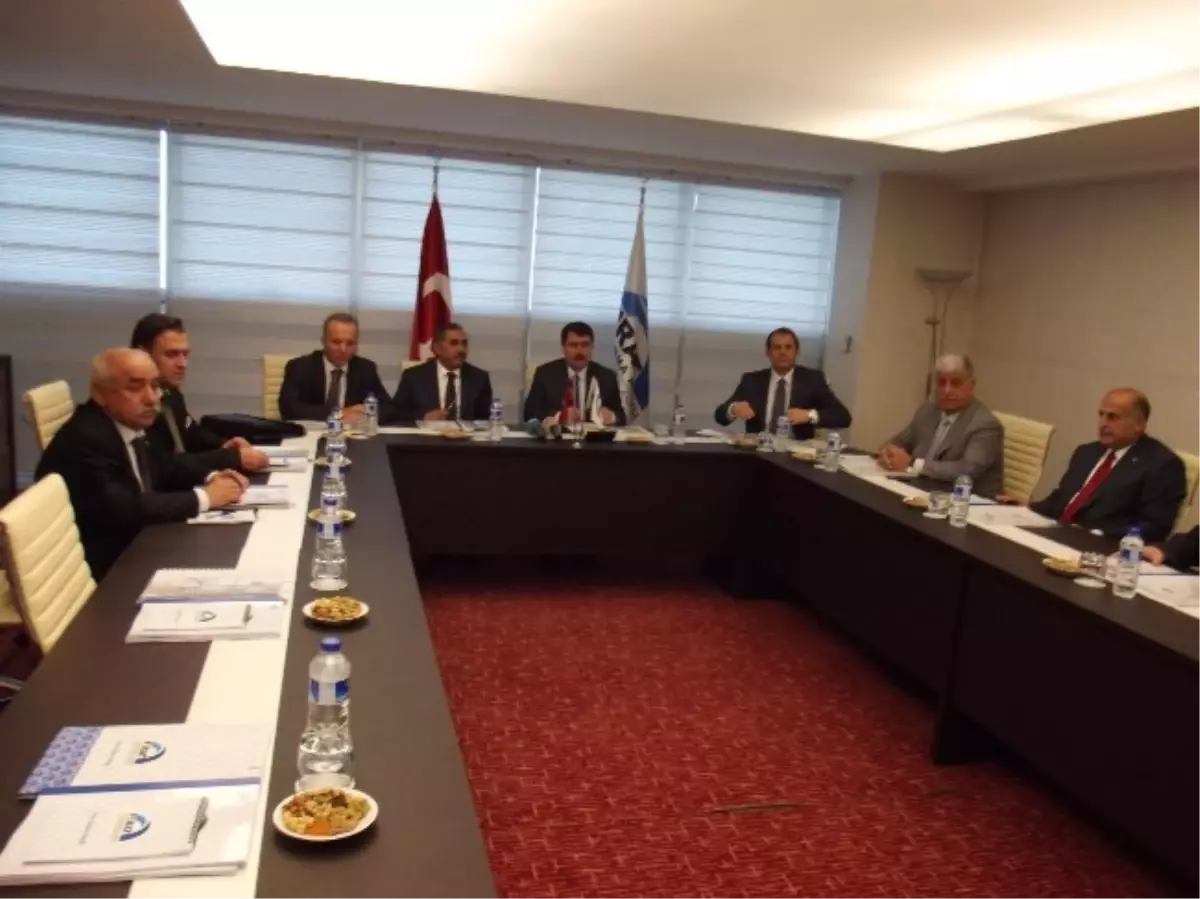 Fka Yönetim Kurulu Toplantısı Yapıldı