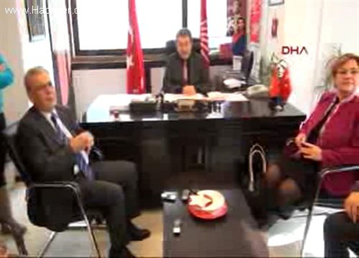 İzmir Eski Baro Başkanı Pekdaş CHP\'den Aday Oldu
