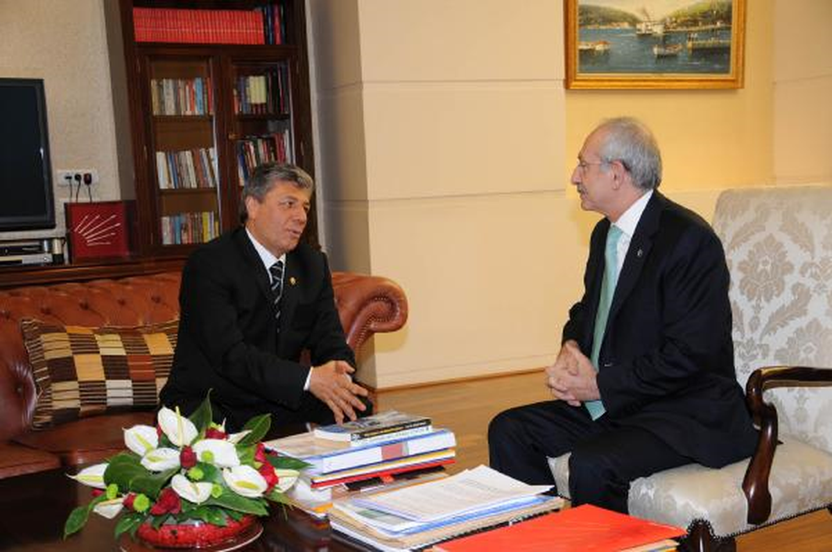 Kılıçdaroğlu\'ndan Balbay\'a: Arkada Kalanların Tümünün Gelmesi Lazım