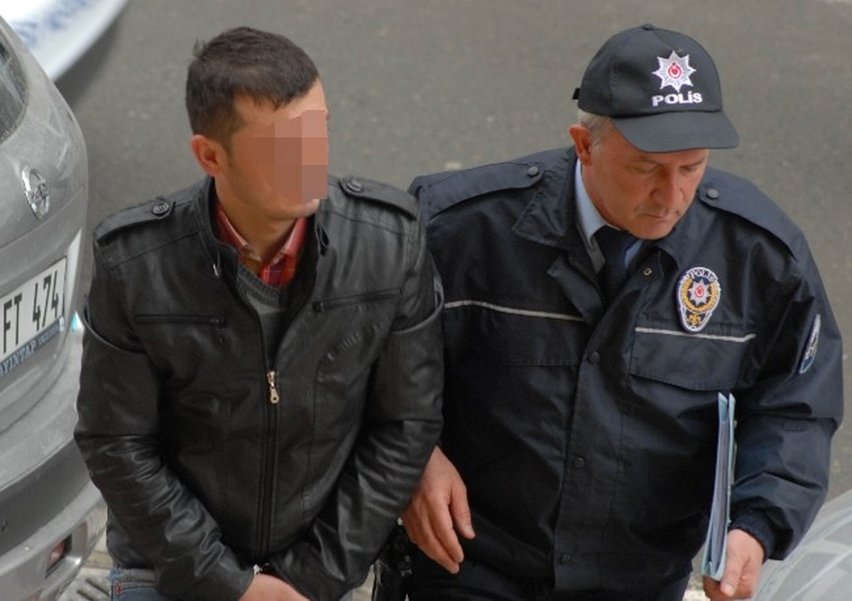Liseli Kıza Tecavüze Kalkışan Gence 7.5 Yıl Hapis