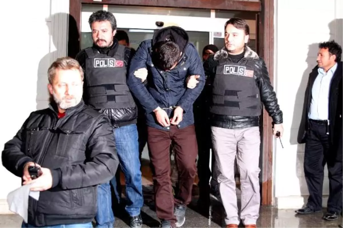 Bağcılar\'da Mutfaktan Eroin Çıktı