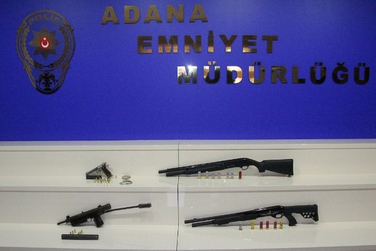 Polise Silahlı Saldırıda Bulunan İki Kişi Yakalandı