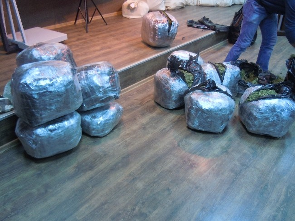 Şanlıurfa\'da 63.5 Kilogram Esrar Ele Geçirildi