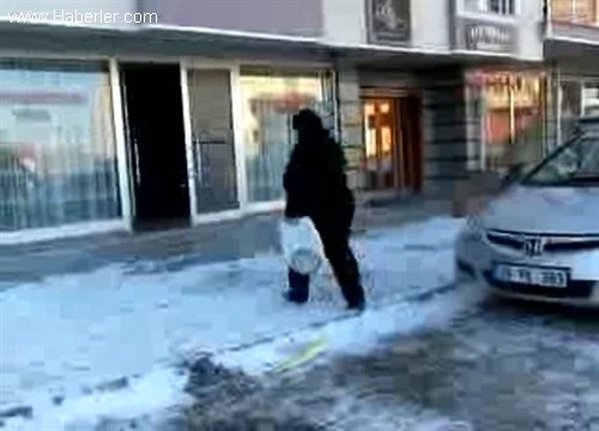 130 Kiloya Çıkınca Midesini Küçülttürdü