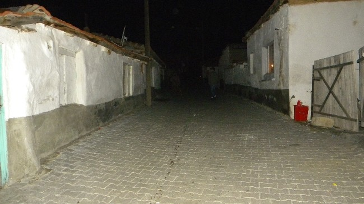 5 Saatlik Elektrik Kesintisi Esnafı Olumsuz Etkiledi