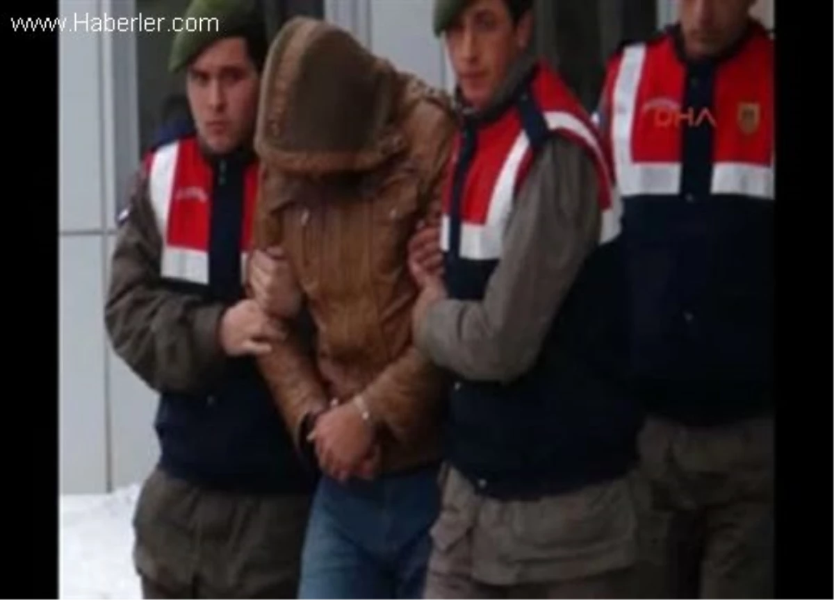 Konya\'da Çatıdan Düştü Denilen Genç Kızı Babası Dövmüş