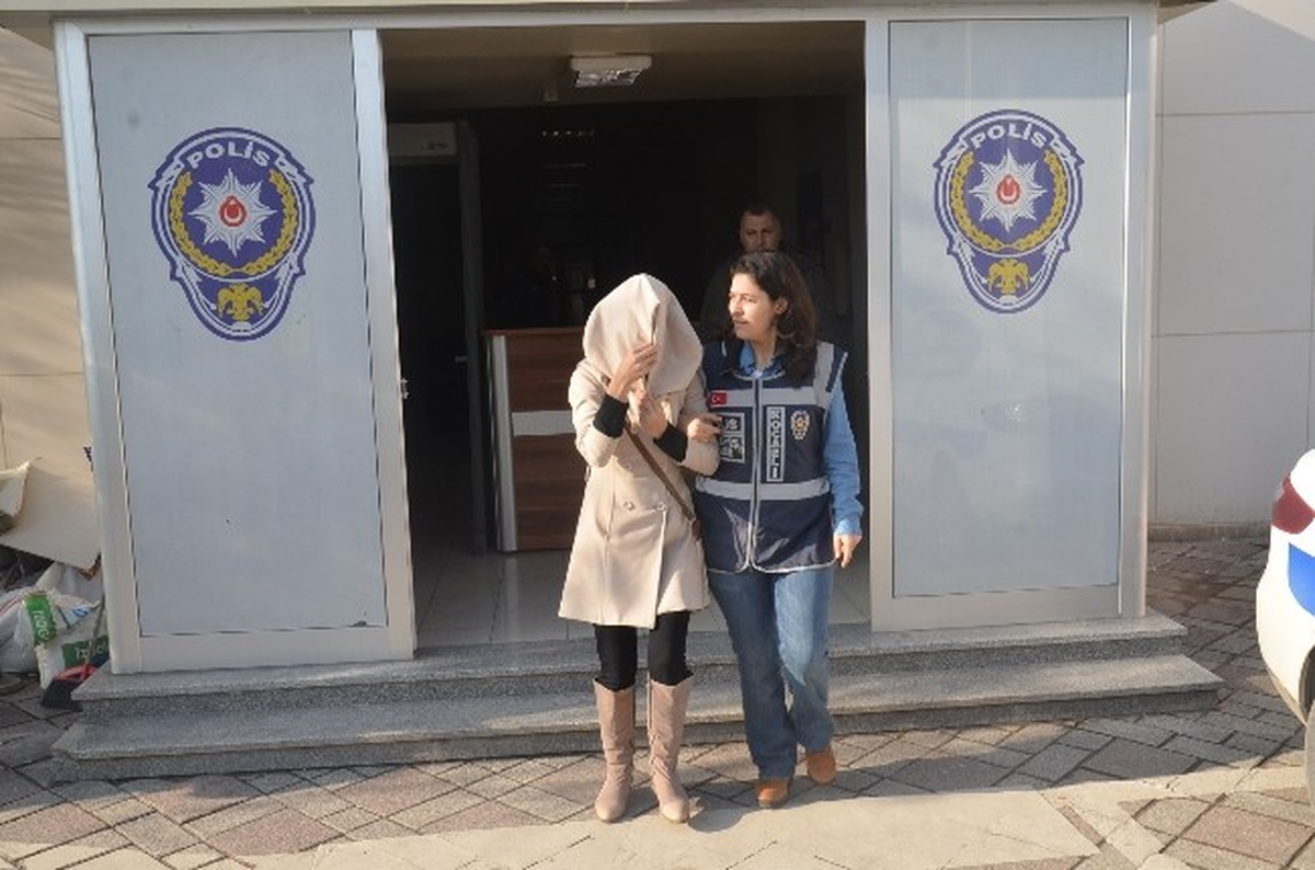 Cüzdan Hırsızı Polise Yakalandı