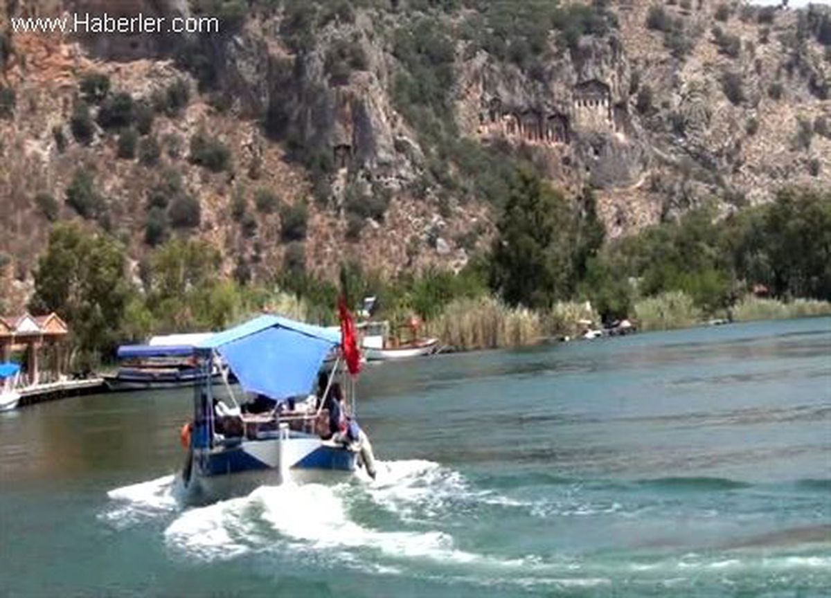 "Dalyan kanalı tehlike altında" -