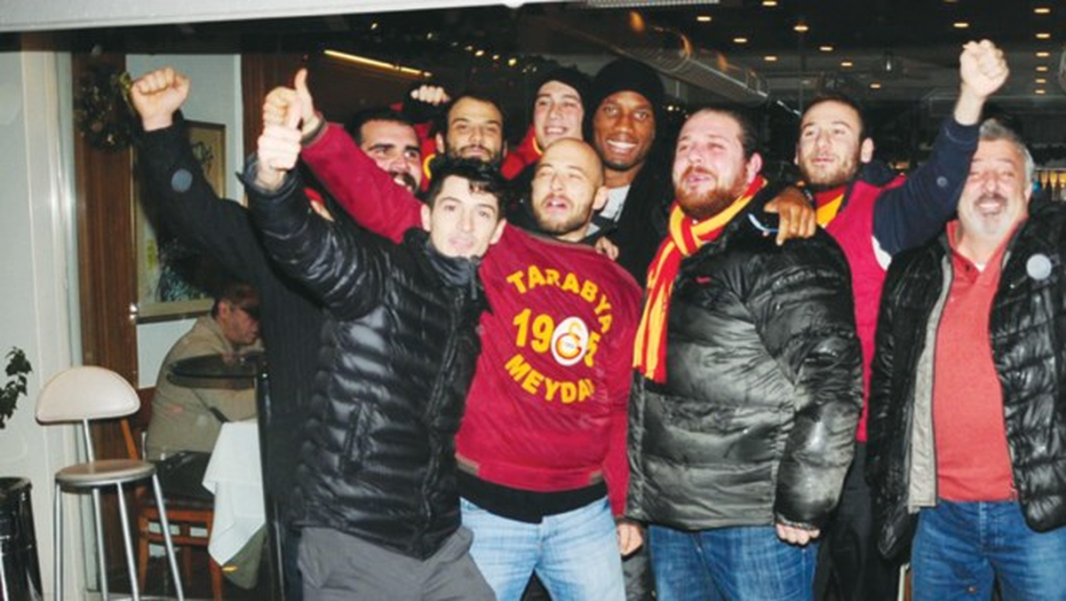 Drogba\'ya Balıkçı Baskını!